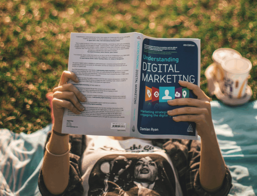 마케팅 자동화, 고객 관계 관리 (CRM), AI 마케팅 완벽 가이드: 똑똑하게 성장하는 비결 4 마케팅 자동화 + CRM + AI 마케팅 = 완벽한 시너지